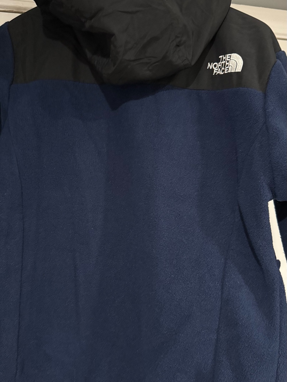 Brand New with tags The North Face Navy and Black Hooded Fleece Shirt Jacket